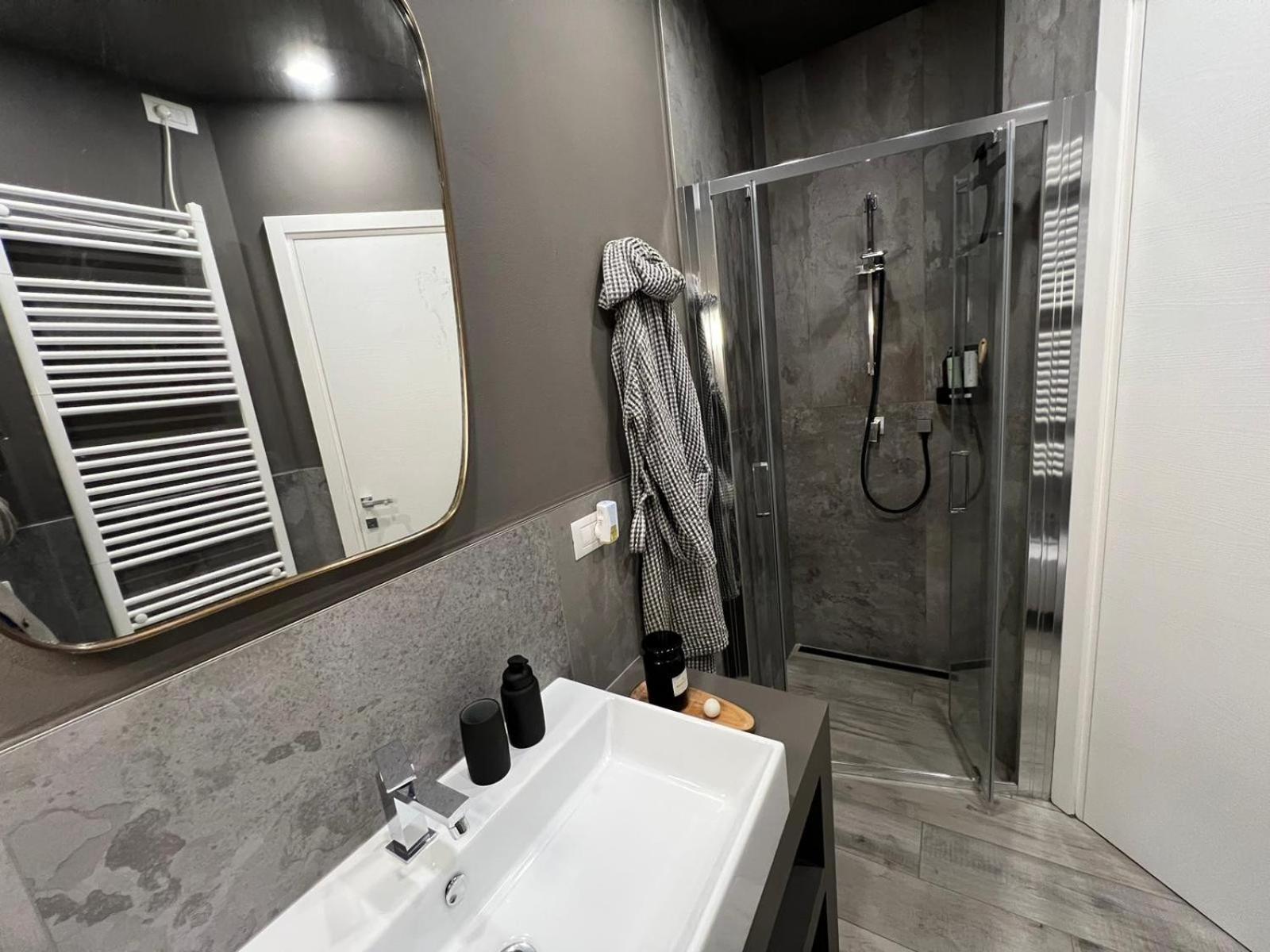 La Bollicina Boutique Apartment And Spa Verbania Exterior photo